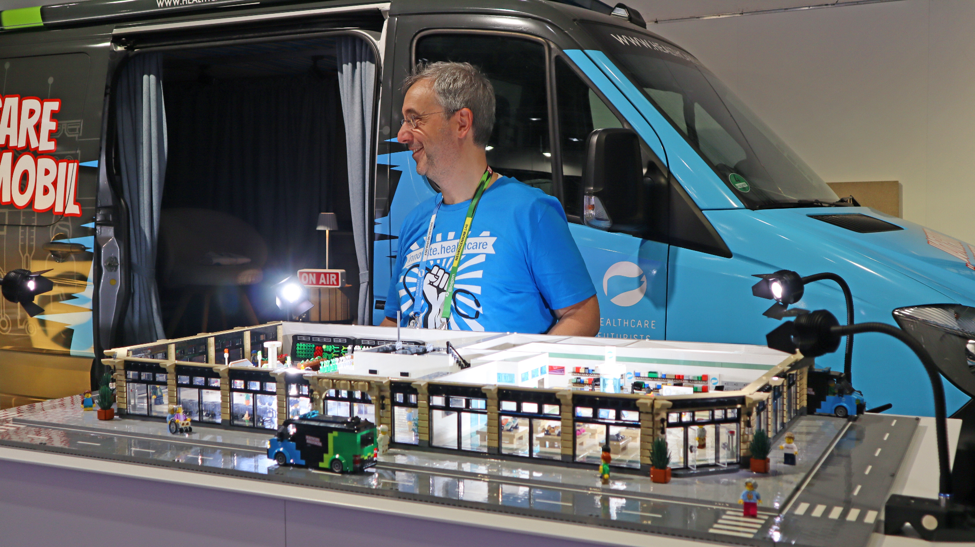 Healthcare Maker Mobil with Lego Model Display